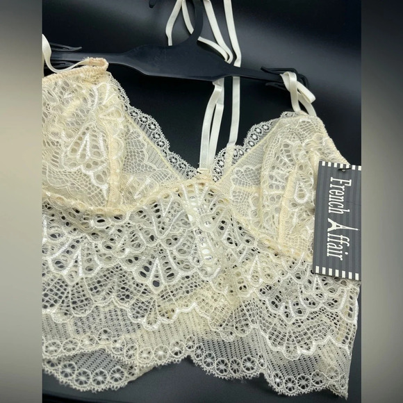 FRENCH AFFAIR Strappy Lace Long Line Bralette, PRISTINE, Med and Large, NWT - Picture 2 of 5